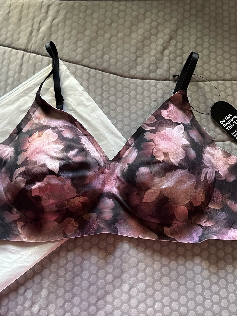 EBY Floral Seamless T-Shirt Bra - Pink & Black